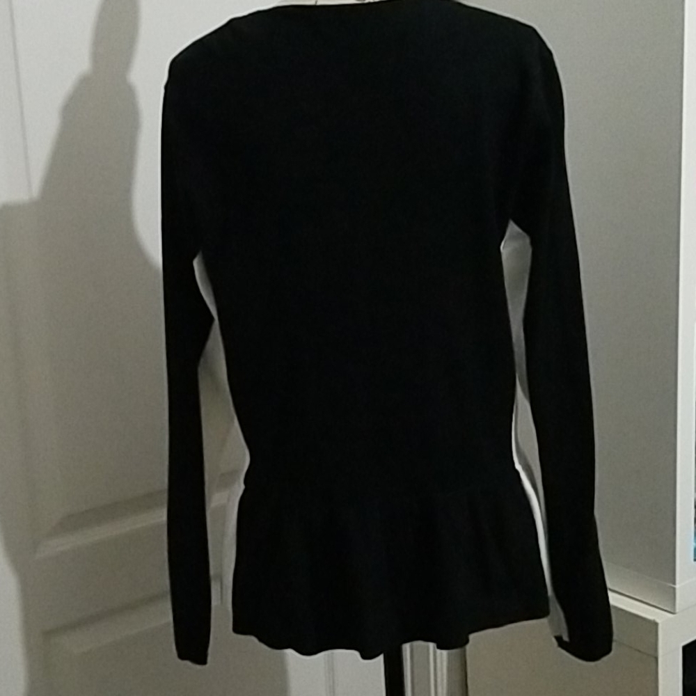 Sweater - Picture 3 of 4